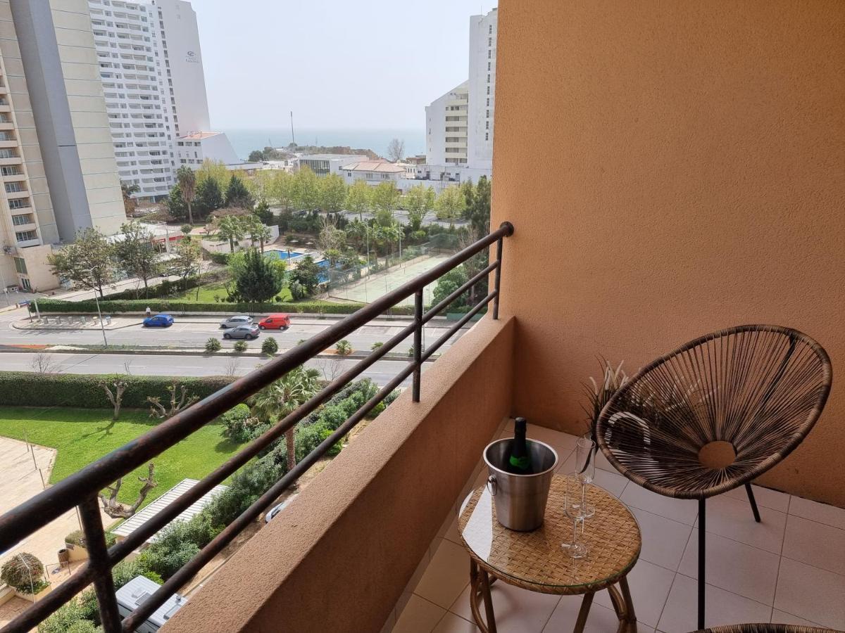 Apartamento Encantador Com Piscina Aquecida Портиман Екстериор снимка