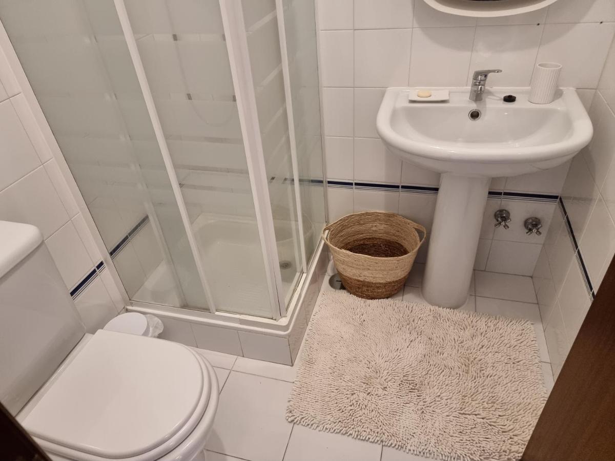 Apartamento Encantador Com Piscina Aquecida Портиман Екстериор снимка