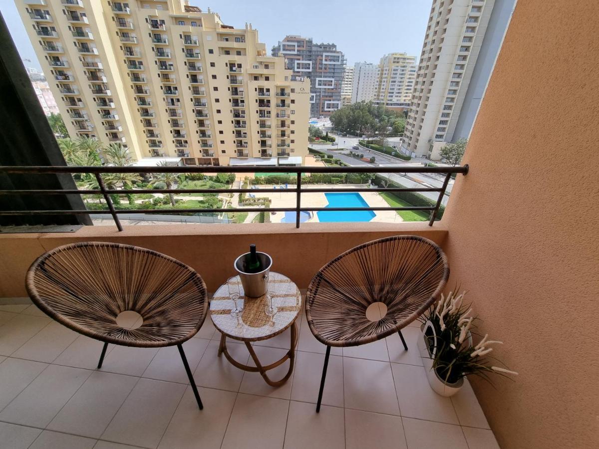 Apartamento Encantador Com Piscina Aquecida Портиман Екстериор снимка