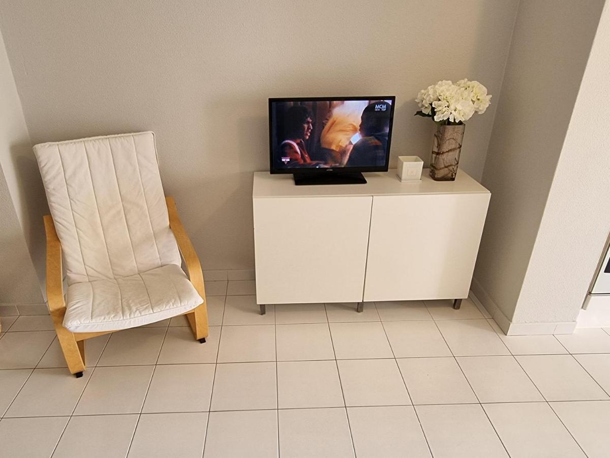 Apartamento Encantador Com Piscina Aquecida Портиман Екстериор снимка