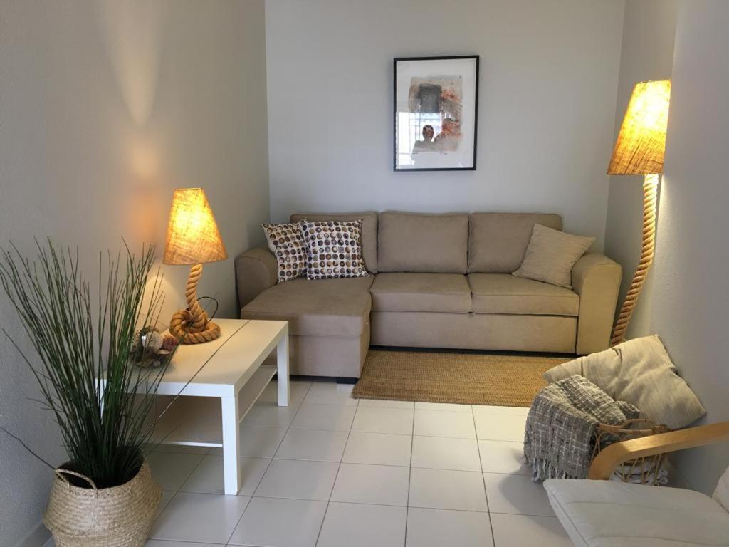 Apartamento Encantador Com Piscina Aquecida Портиман Екстериор снимка
