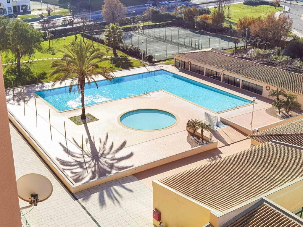 Apartamento Encantador Com Piscina Aquecida Портиман Екстериор снимка